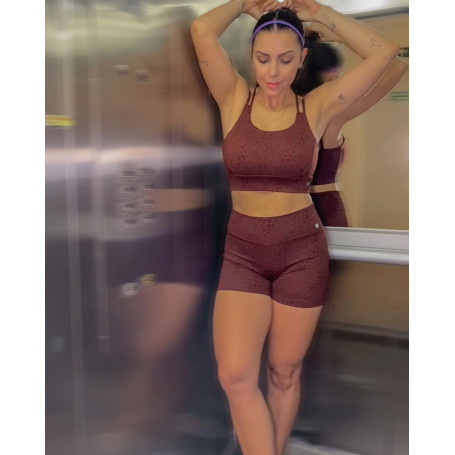 Shorts curto textura